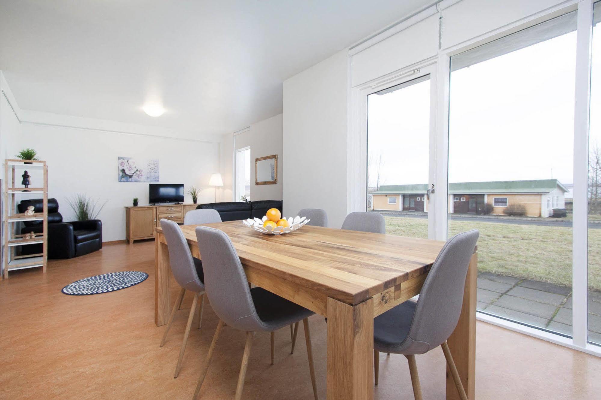 לאוגרבטן Golden Circle Apartments מראה חיצוני תמונה